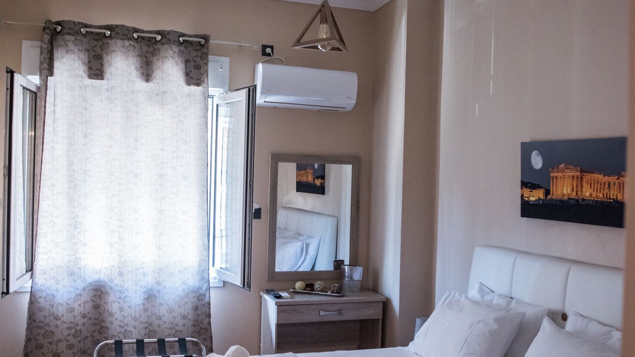 Photo of Bedroom in Athens City Centre