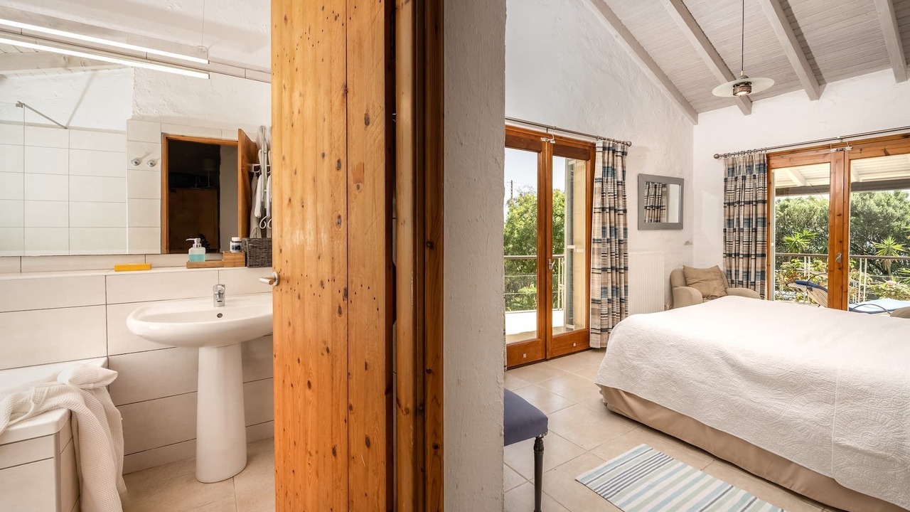 Photo of Bedroom in Elation