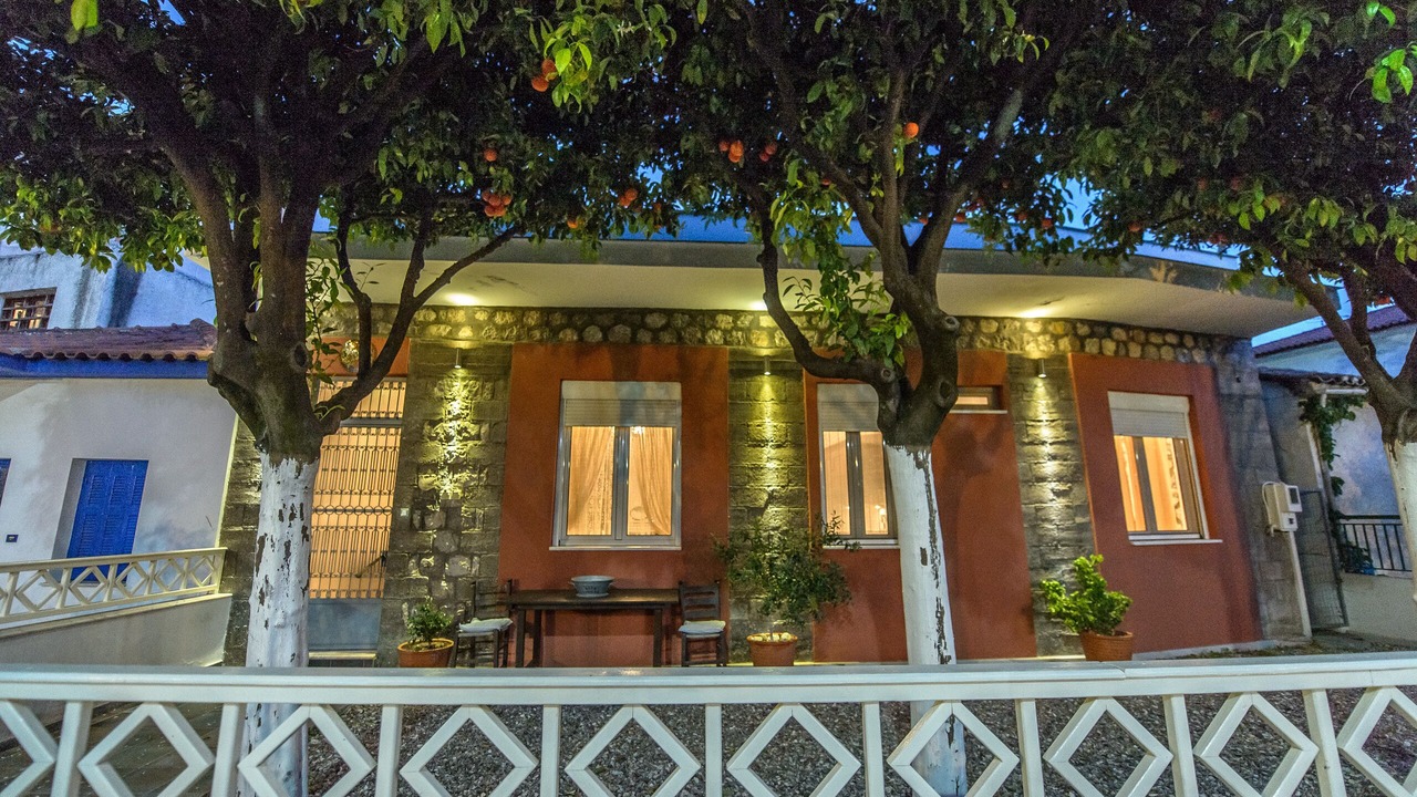 Photo of Patio Balcony in Longos