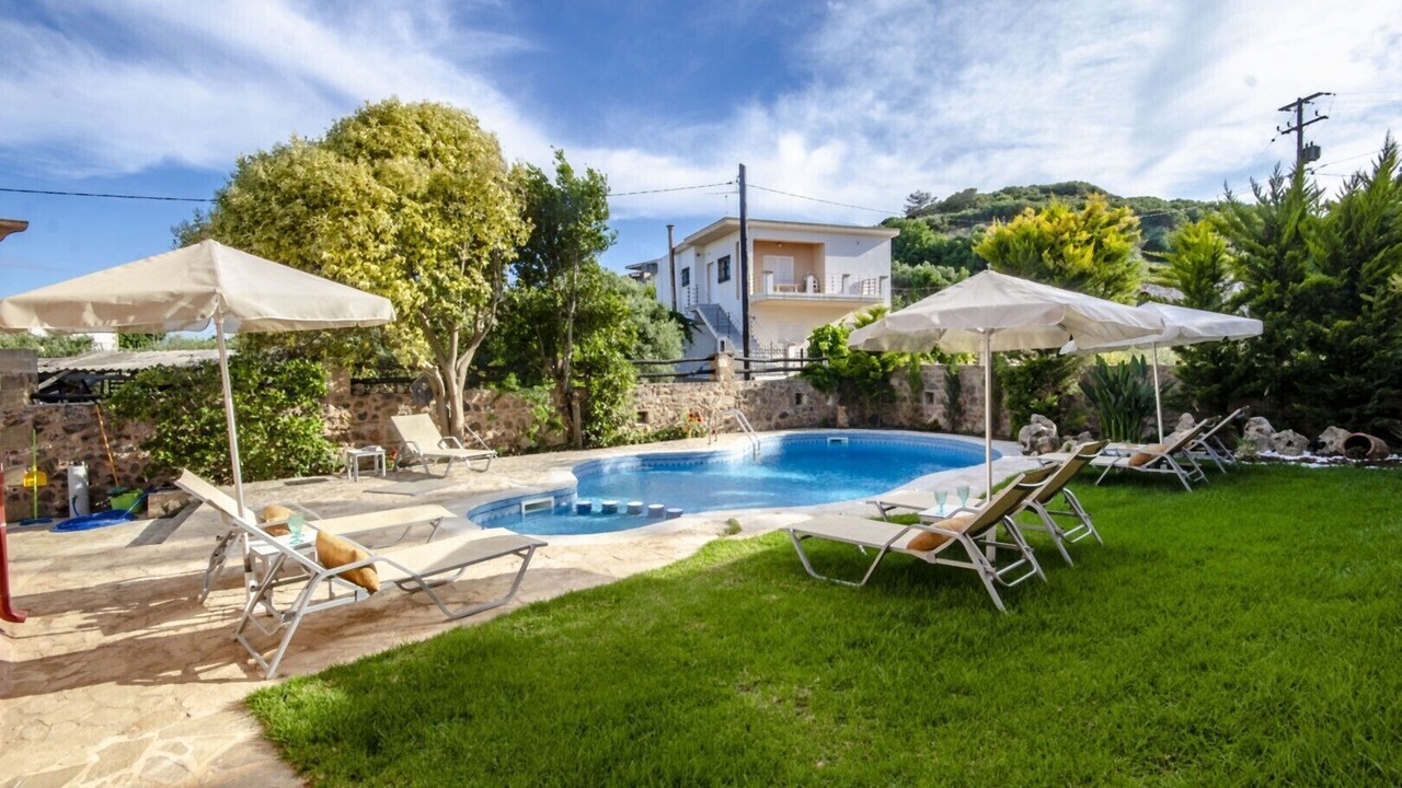 Photo of Outdoor in Astratigos