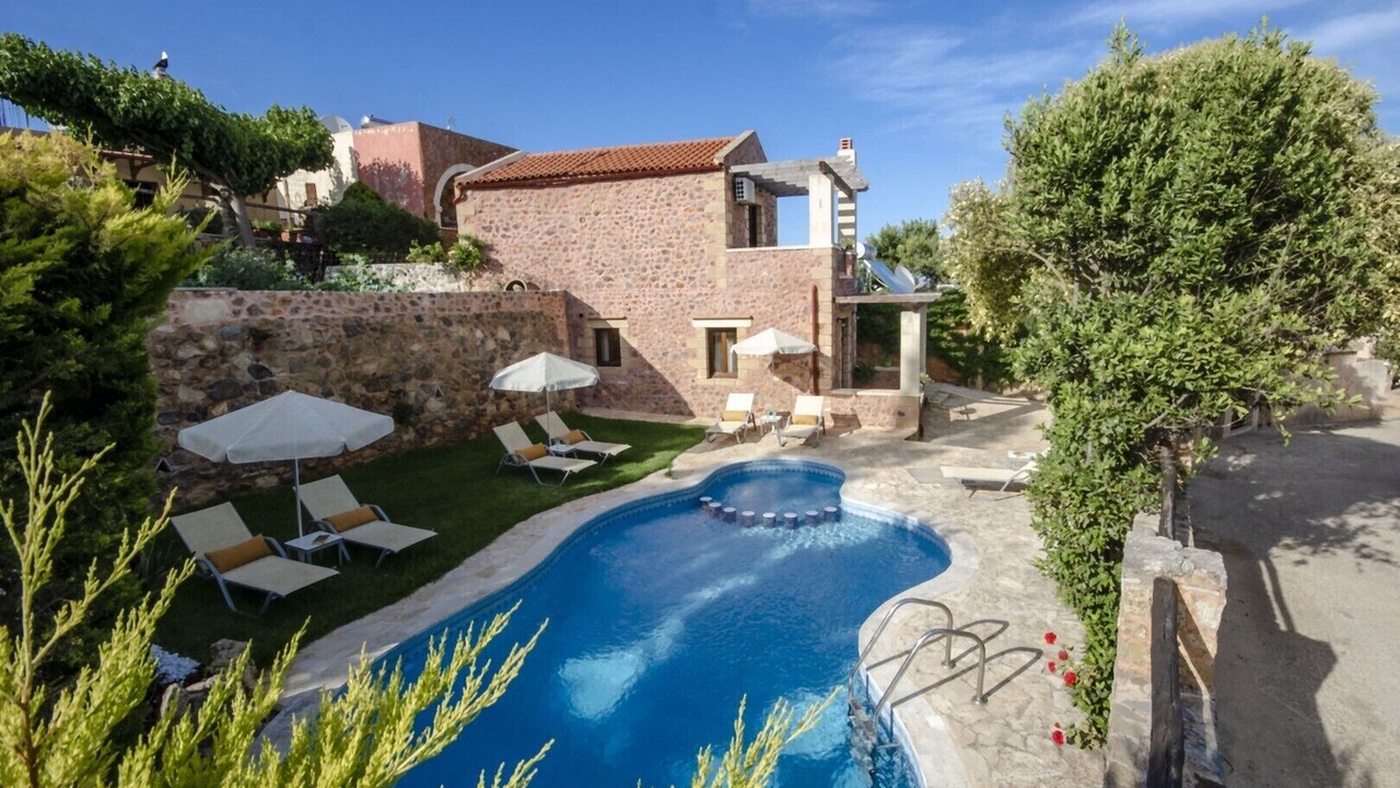 Photo of Outdoor in Astratigos