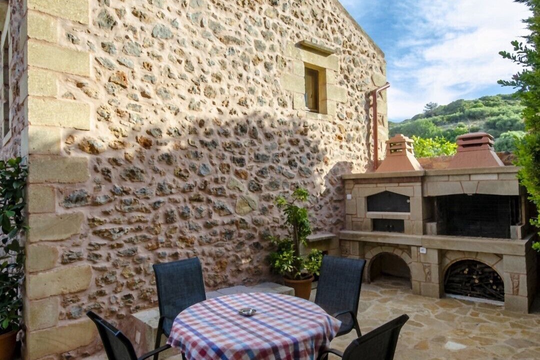 Photo of Outdoor in Astratigos