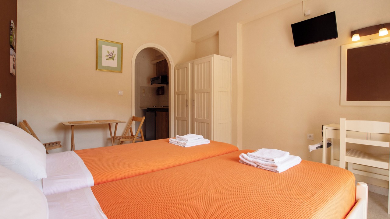 Photo of Bedroom in Gardenos