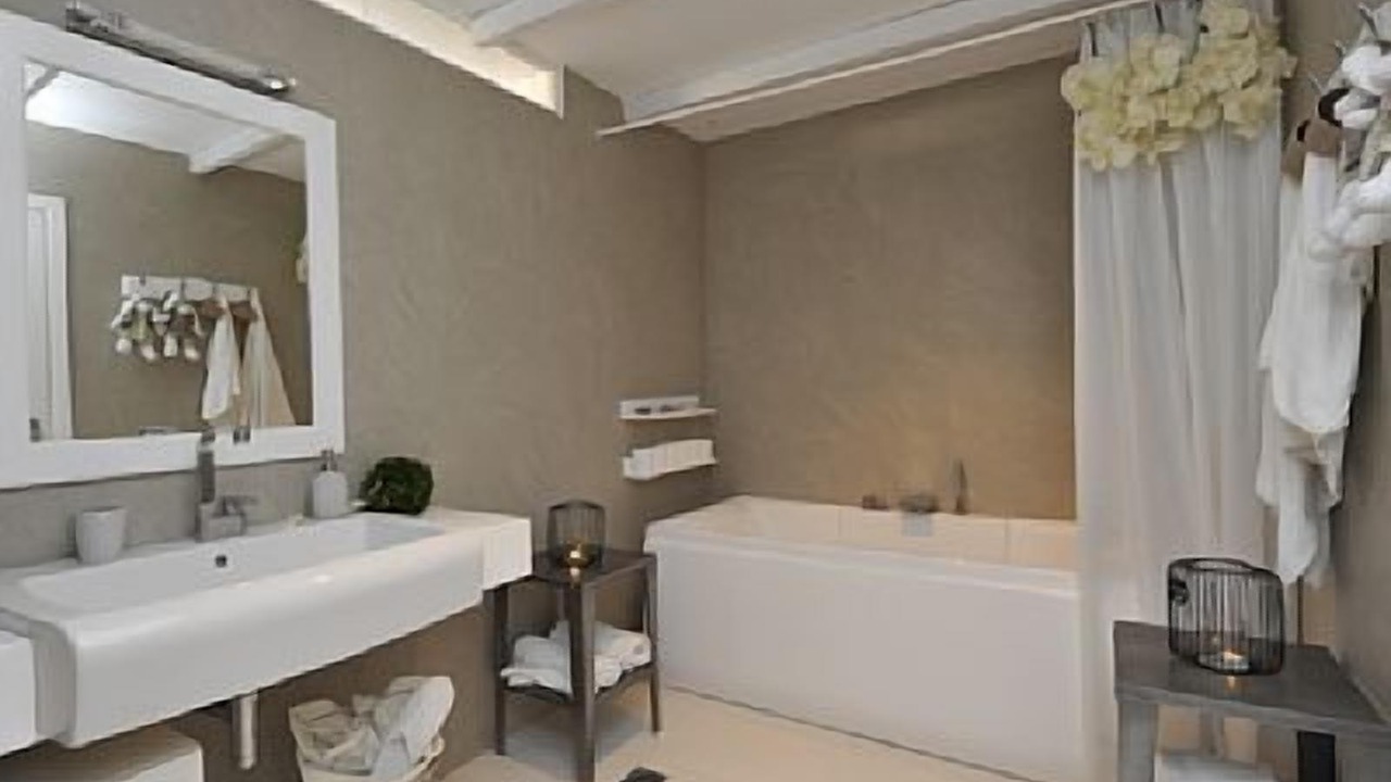 Photo of Bathroom in Santa Maria