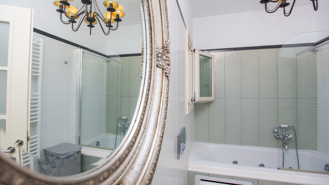 Photo of Bathroom in Glinado