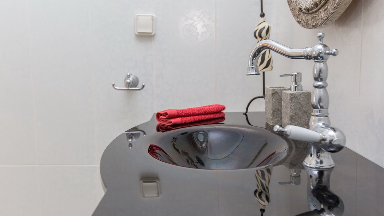 Photo of Bathroom in Glinado