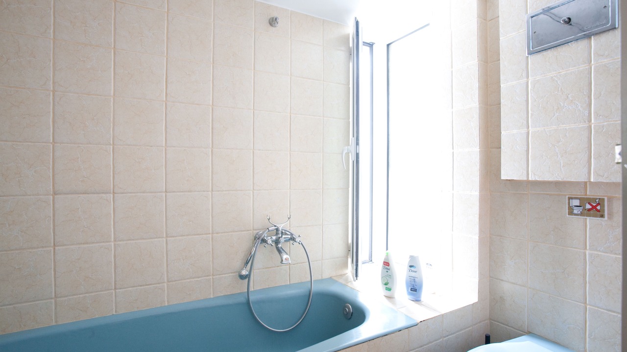 Photo of Bathroom in Nea Smirni