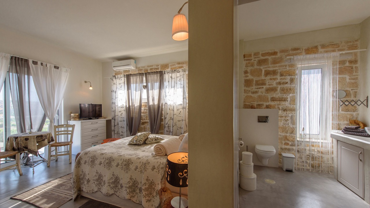 Photo of Bedroom in Pitsidia