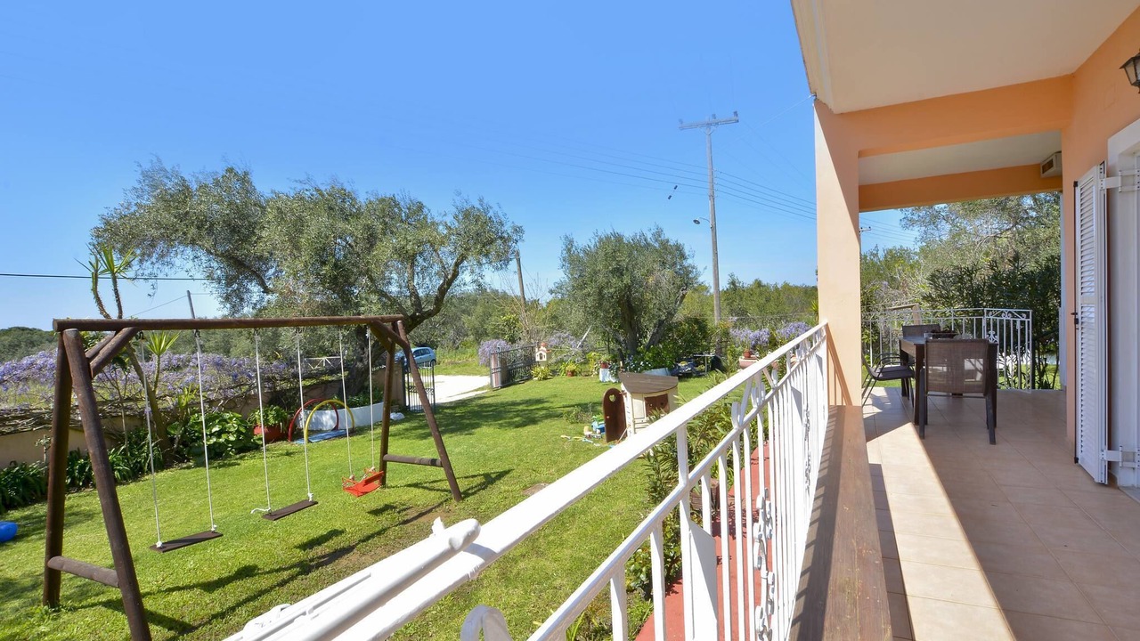 Photo of Patio Balcony in Agios Matthaios