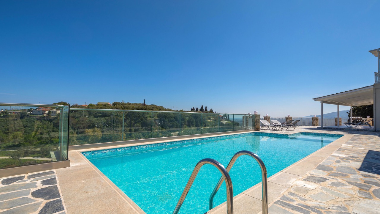 Photo of Outdoor in Alonia