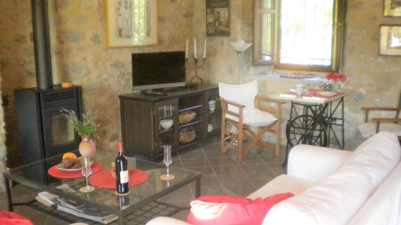 Photo of Livingroom in Fokiano