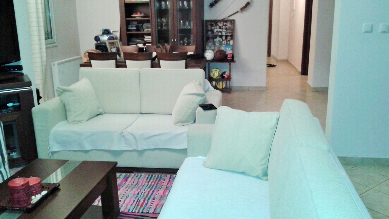Photo of Livingroom in Kropia
