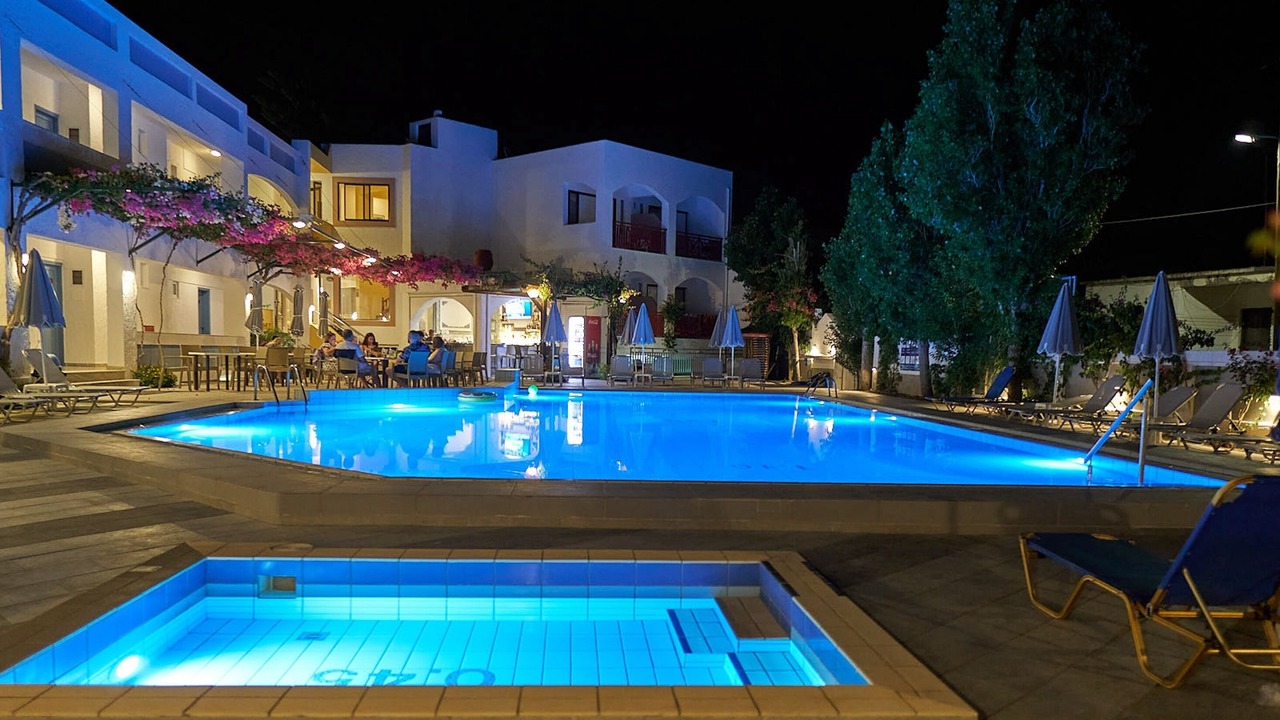Photo of Outdoor in Platanes