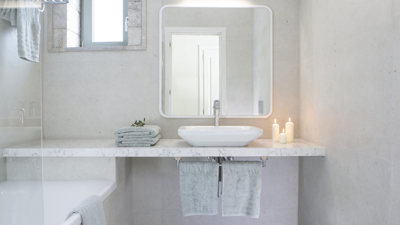 Photo of Bathroom in Perigiali