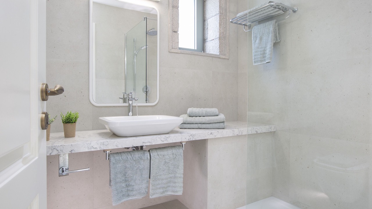 Photo of Bathroom in Perigiali