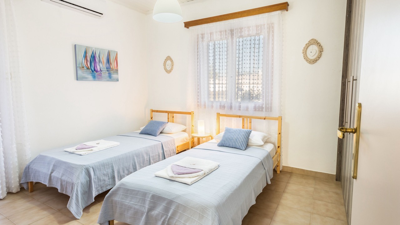 Photo of Bedroom in Platanias Town