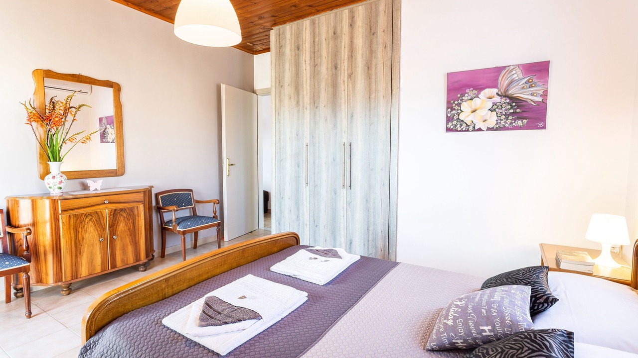 Photo of Bedroom in Platanias Town