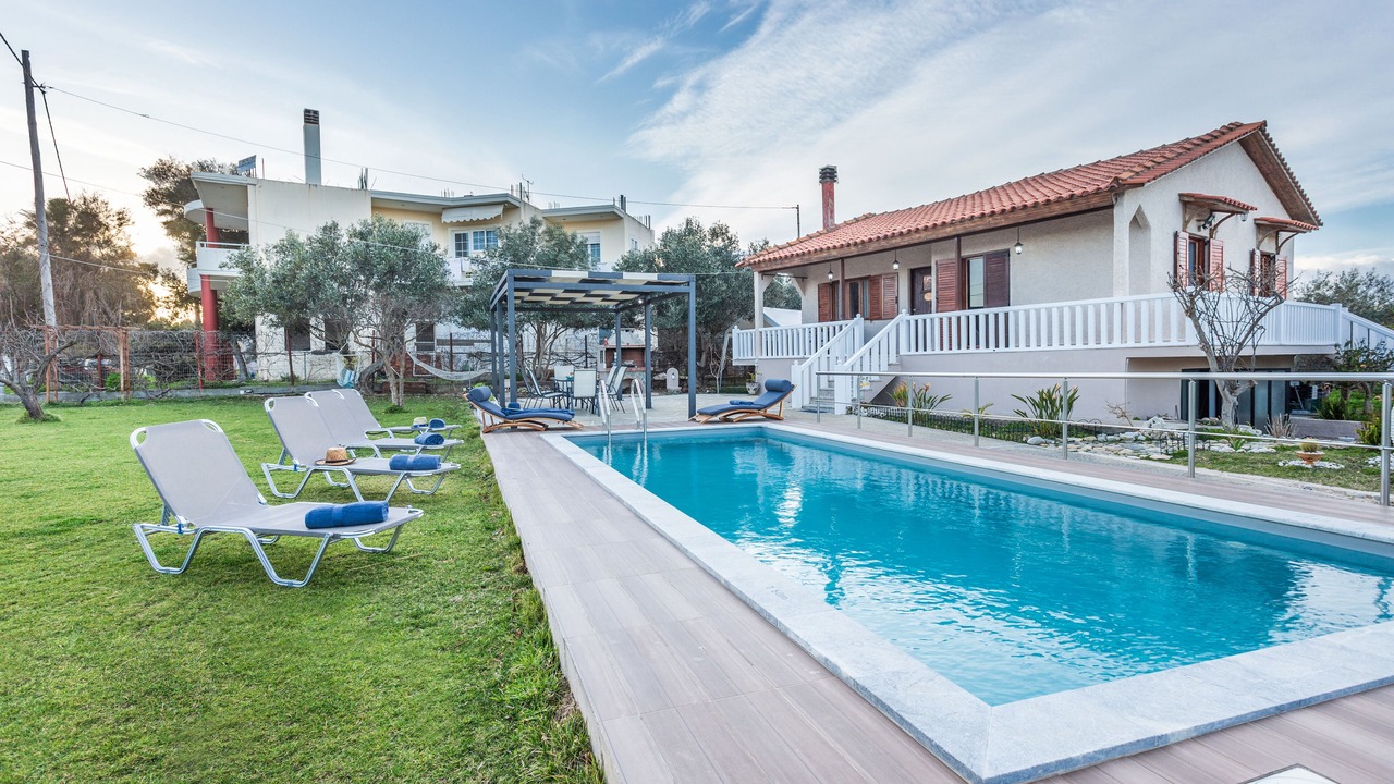 Photo of Outdoor in Platanias Town
