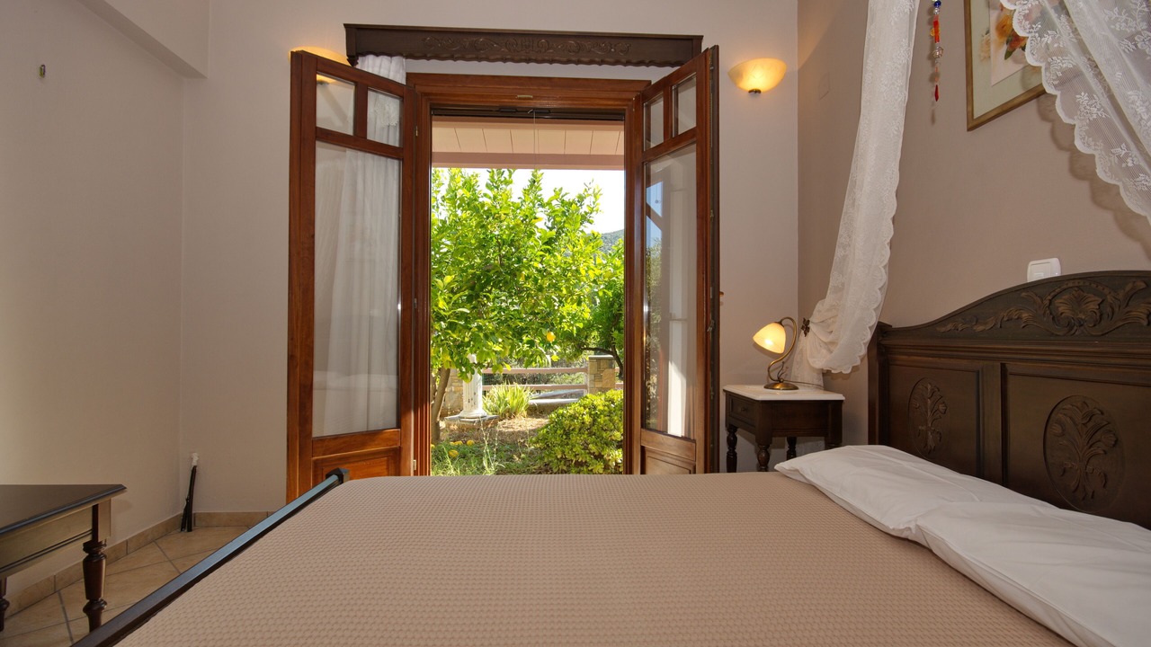 Photo of Bedroom in Steni Vala
