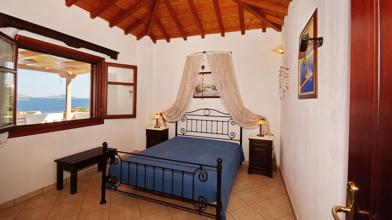 Photo of Bedroom in Steni Vala