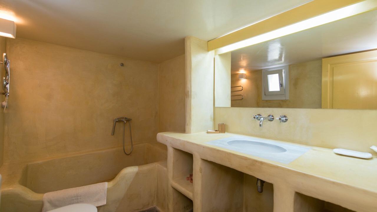 Photo of Bathroom in Kamares