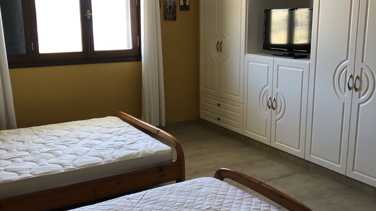 Photo of Bedroom in Karystos