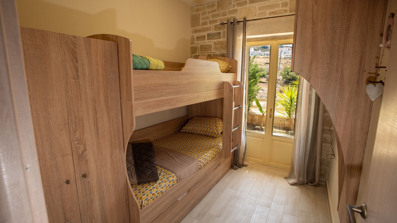 Photo of Bedroom in Neo Kalamaki