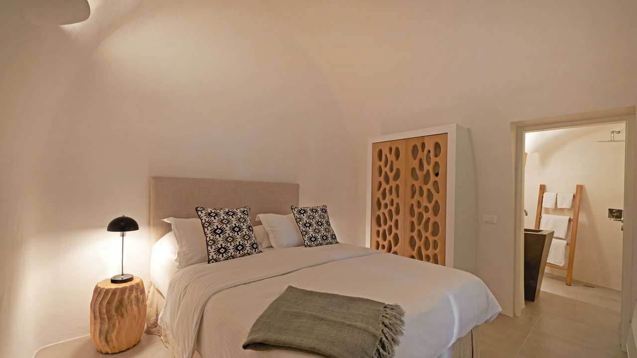 Photo of Bedroom in Imerovigli