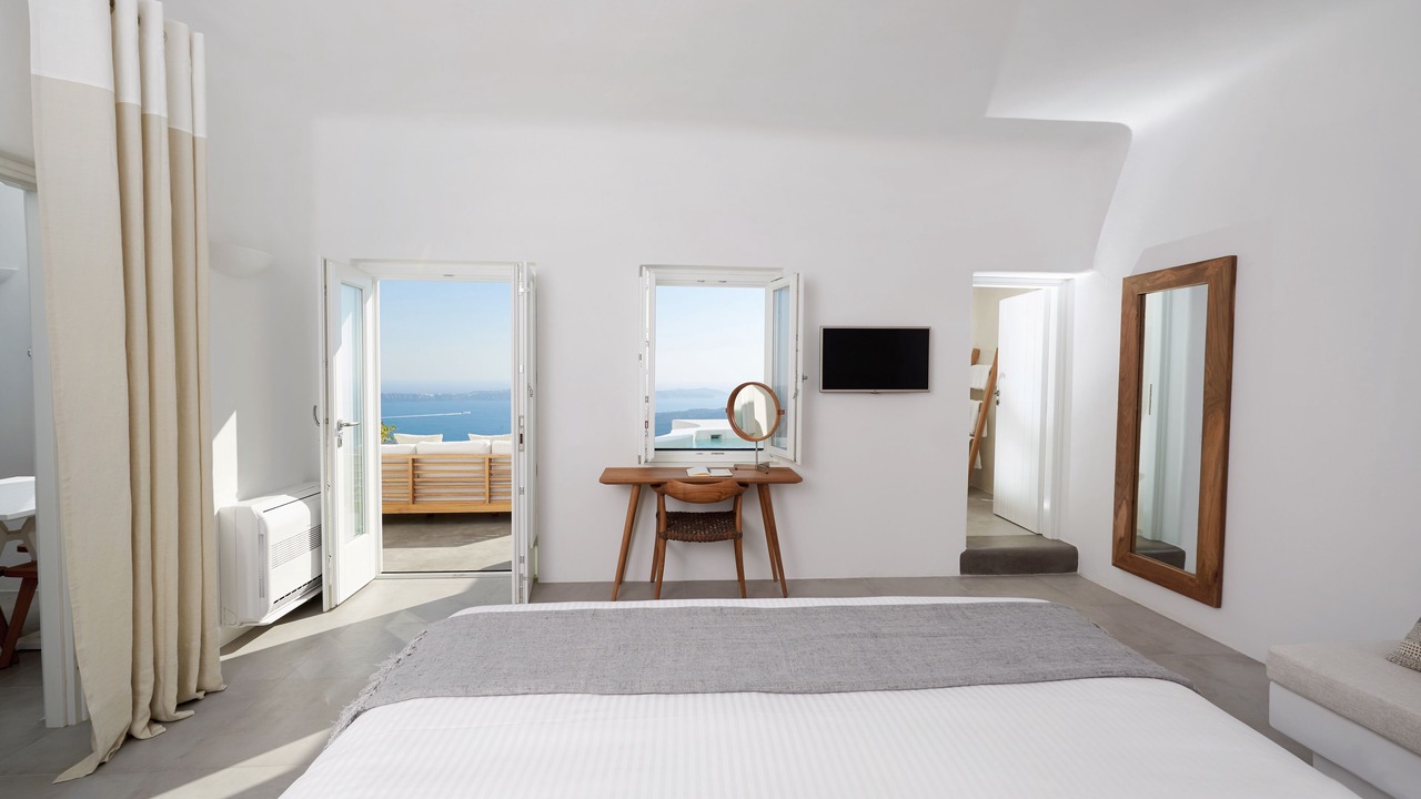 Photo of Bedroom in Imerovigli