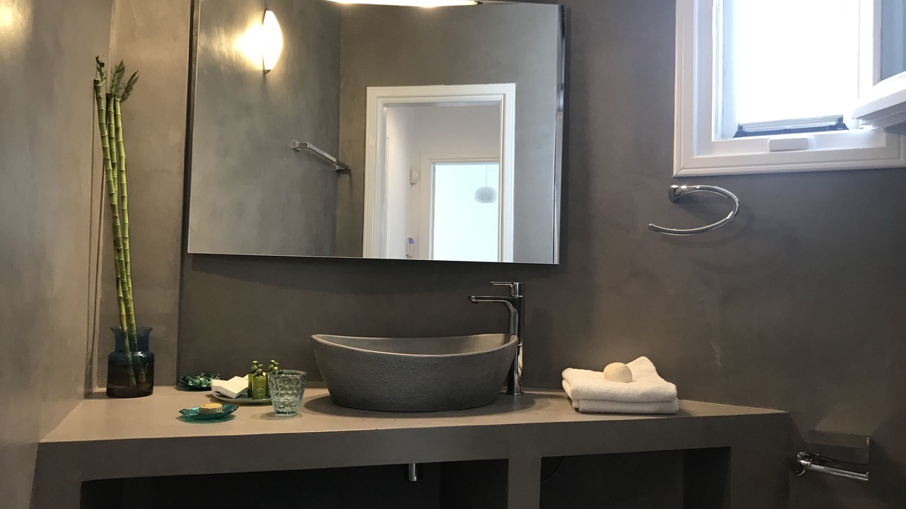Photo of Bathroom in Elia
