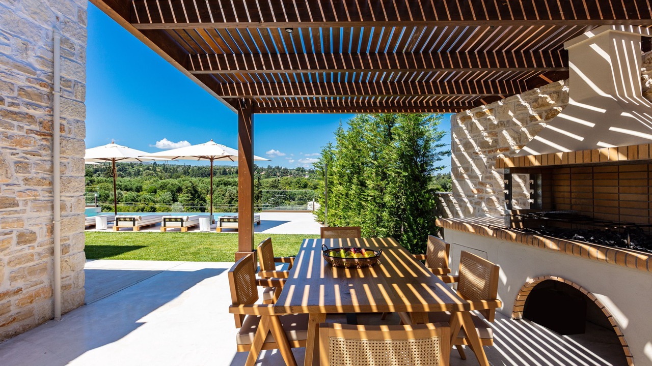 Photo of Outdoor in Margarites
