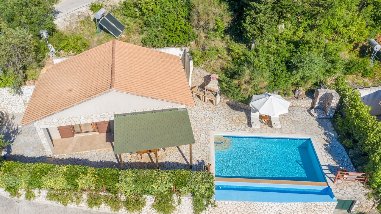 Photo of Outdoor in Evgiros