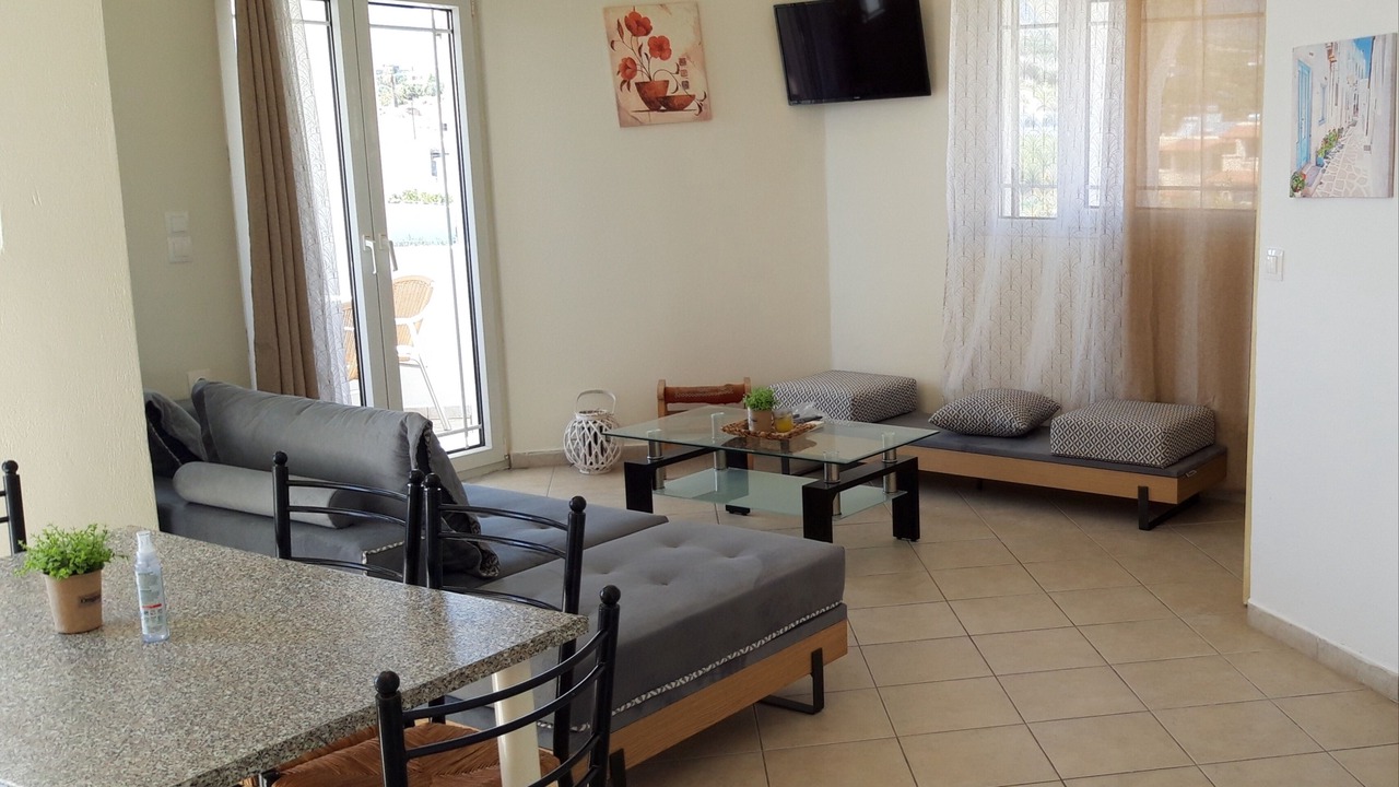 Photo of Livingroom in Makry Gialos