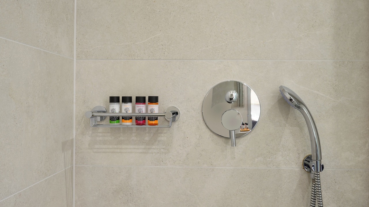Photo of Bathroom in Platanias Town