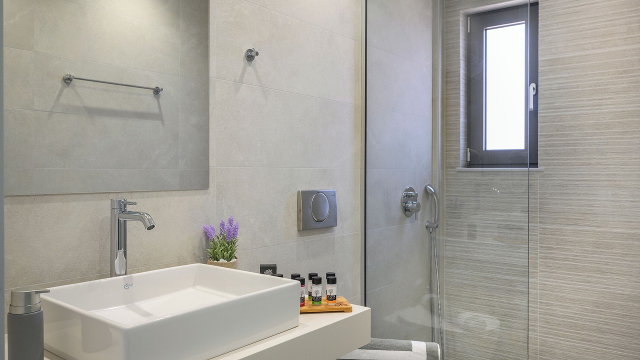 Photo of Bathroom in Platanias Town