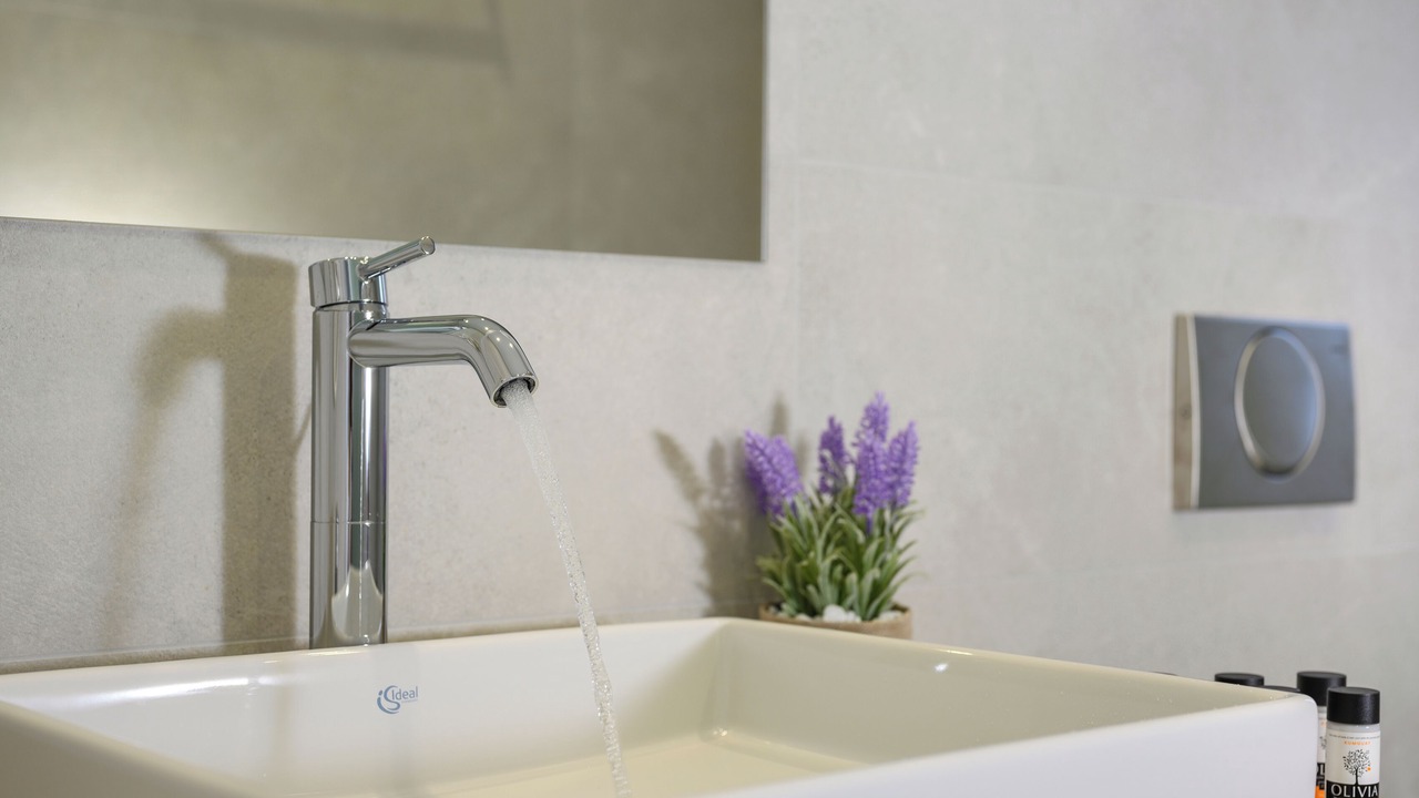 Photo of Bathroom in Platanias Town