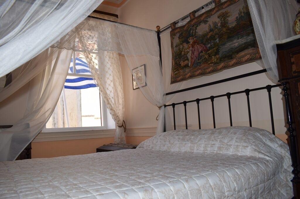 Photo of Bedroom in Karlovassi