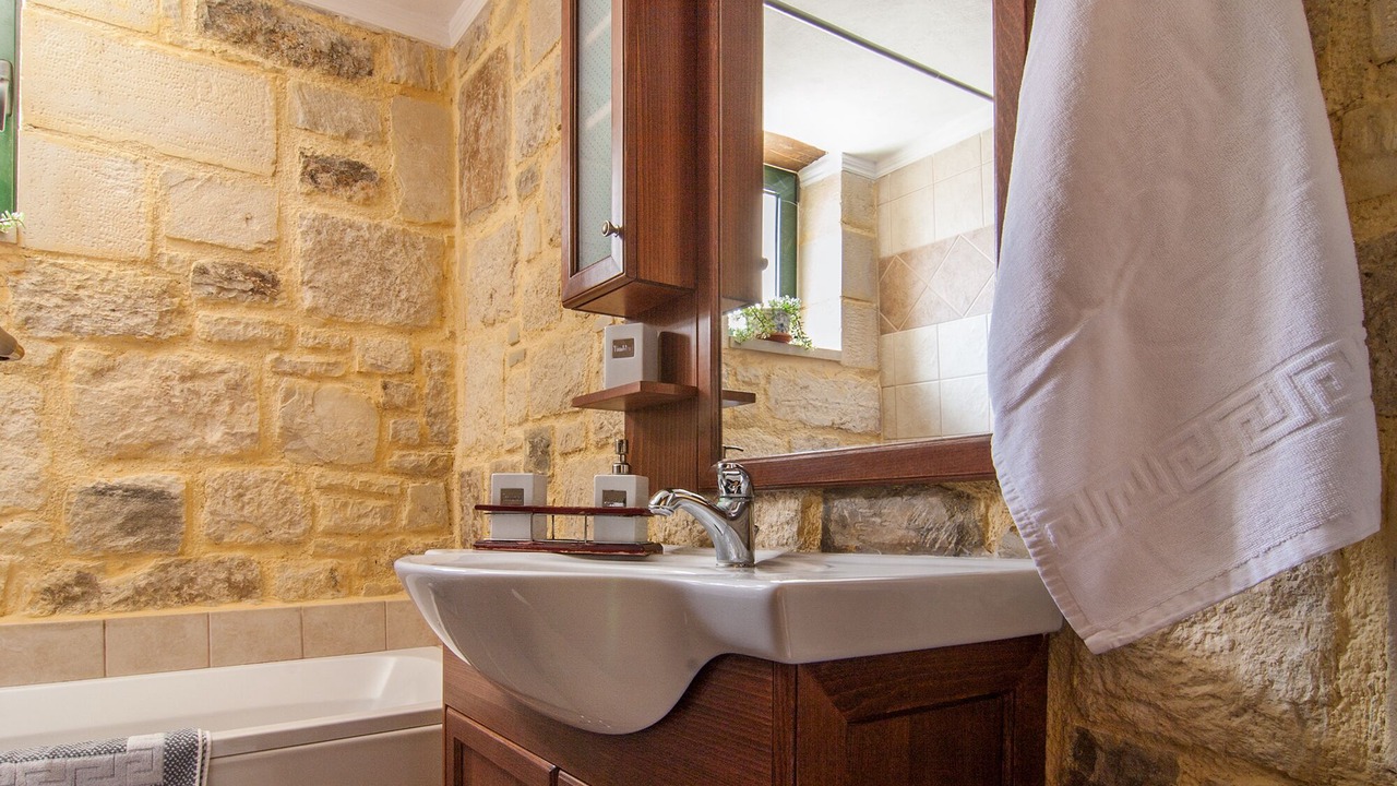 Photo of Bathroom in Sfinari