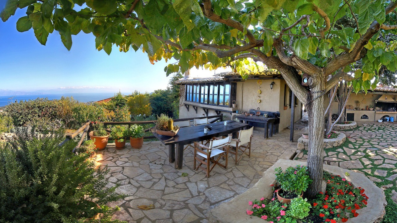 Photo of Outdoor in Egira