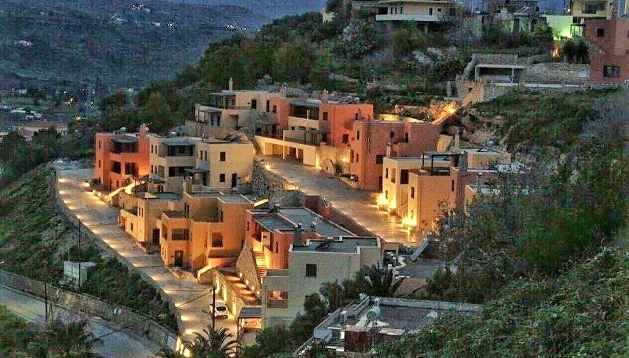 Photo of Outdoor in Exopoli