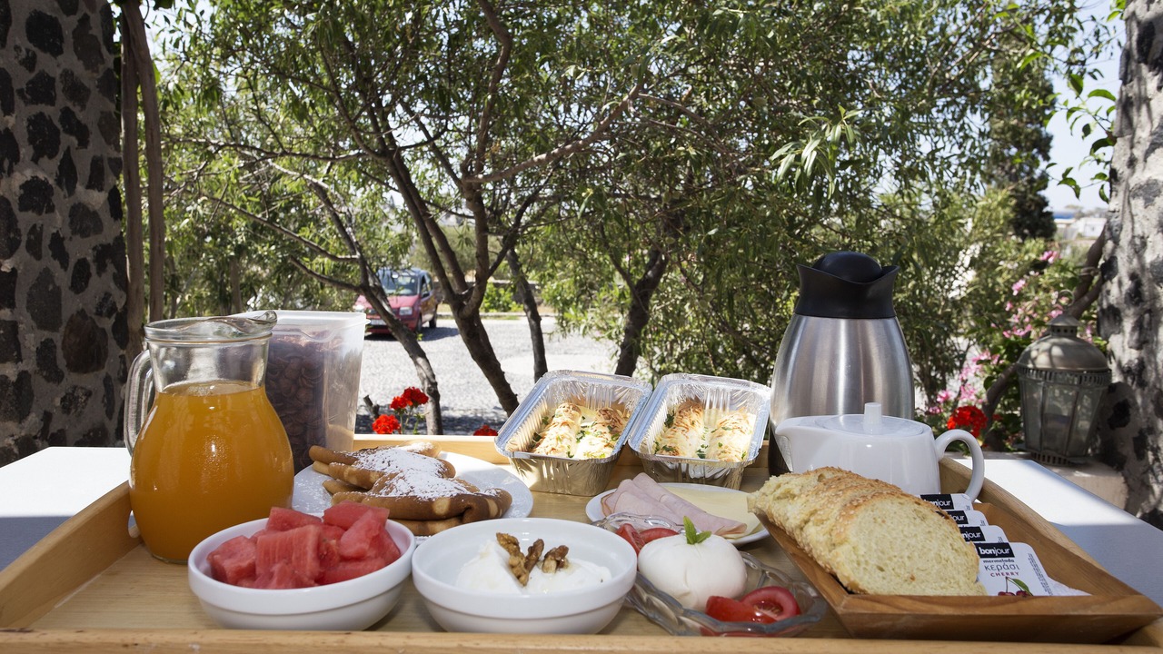 Photo of Outdoor in Perissa