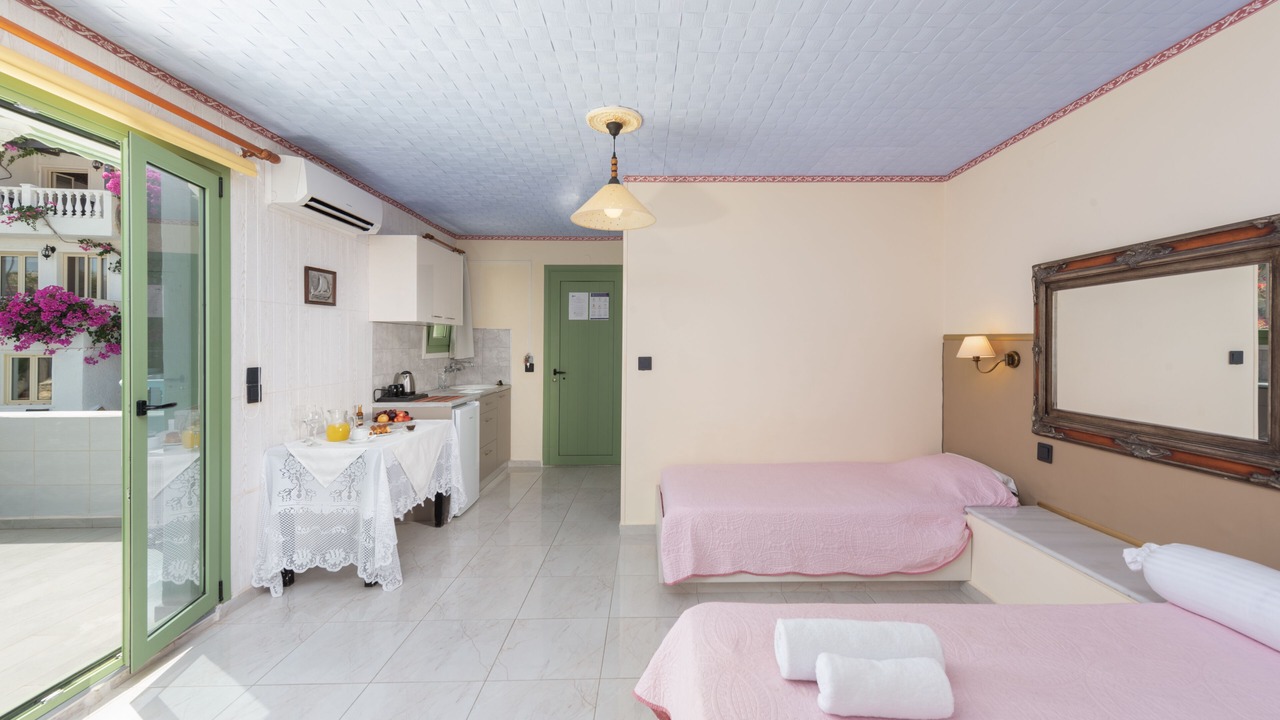 Photo of Livingroom in Piskopiano