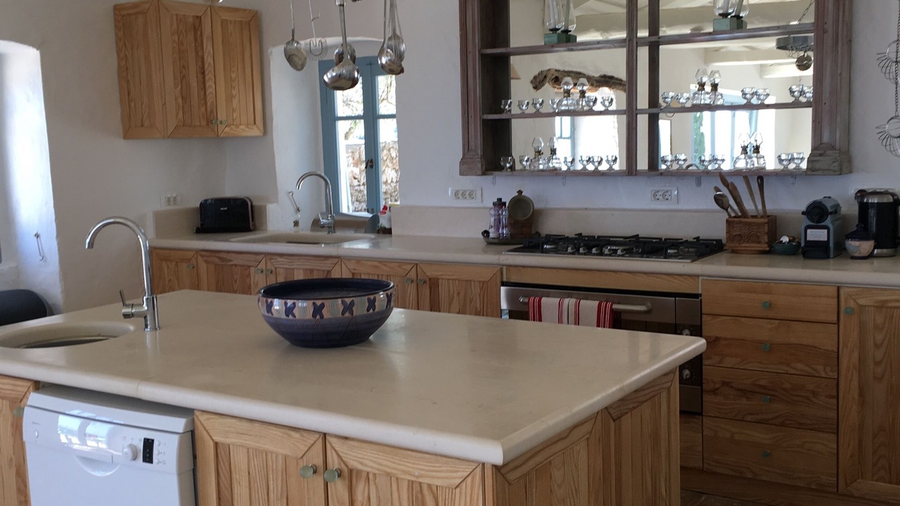 Photo of Kitchen in Skinaria