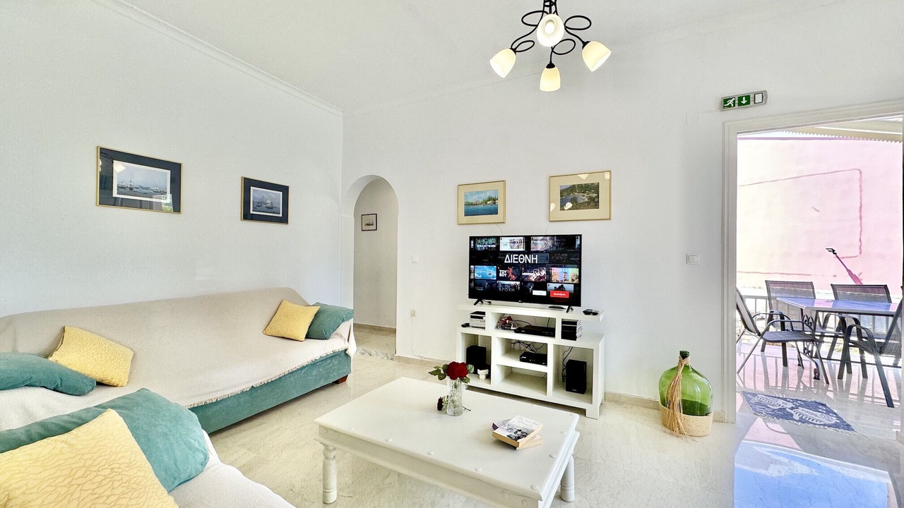 Photo of Livingroom in Kassiopi