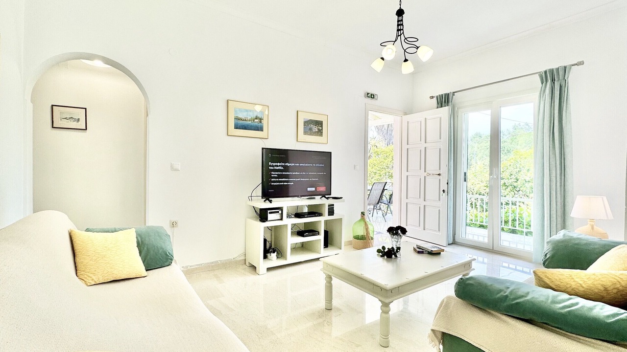Photo of Livingroom in Kassiopi