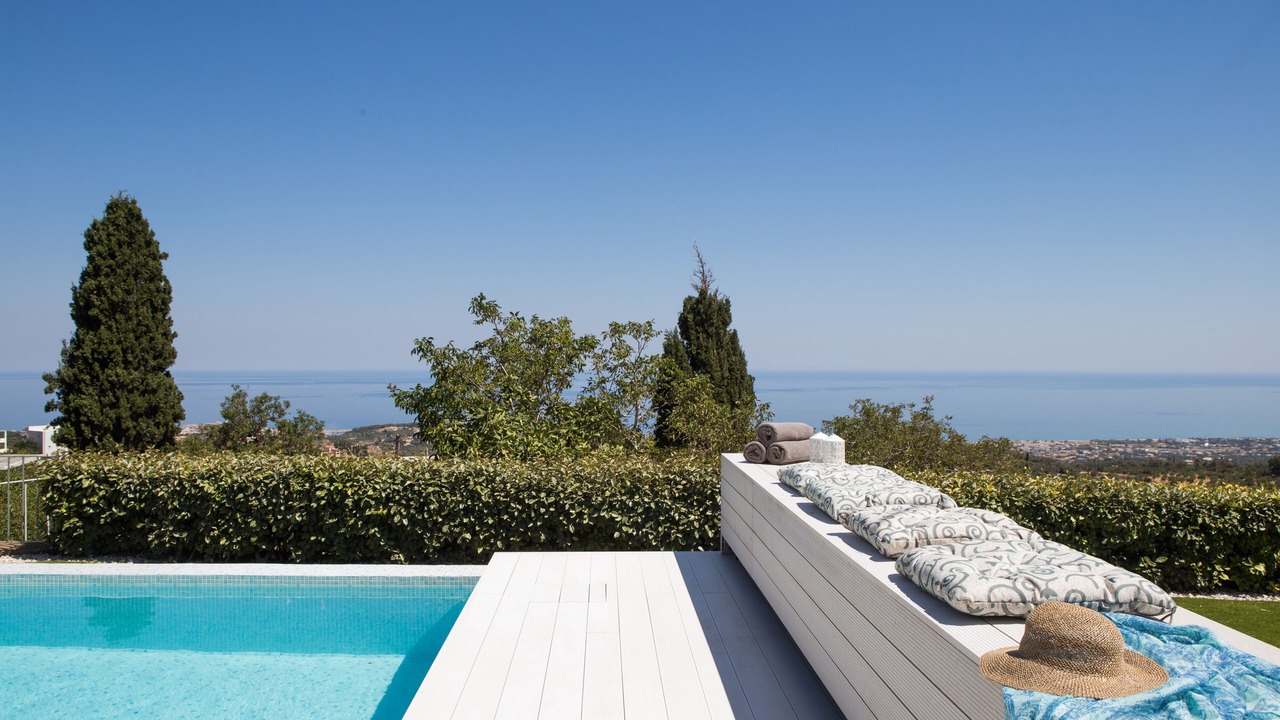 Photo of Outdoor in Roussospiti