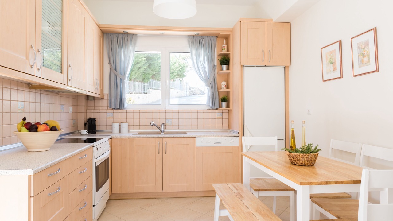 Photo of Kitchen in Roussospiti