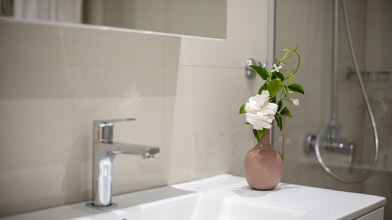 Photo of Bathroom in Lambi