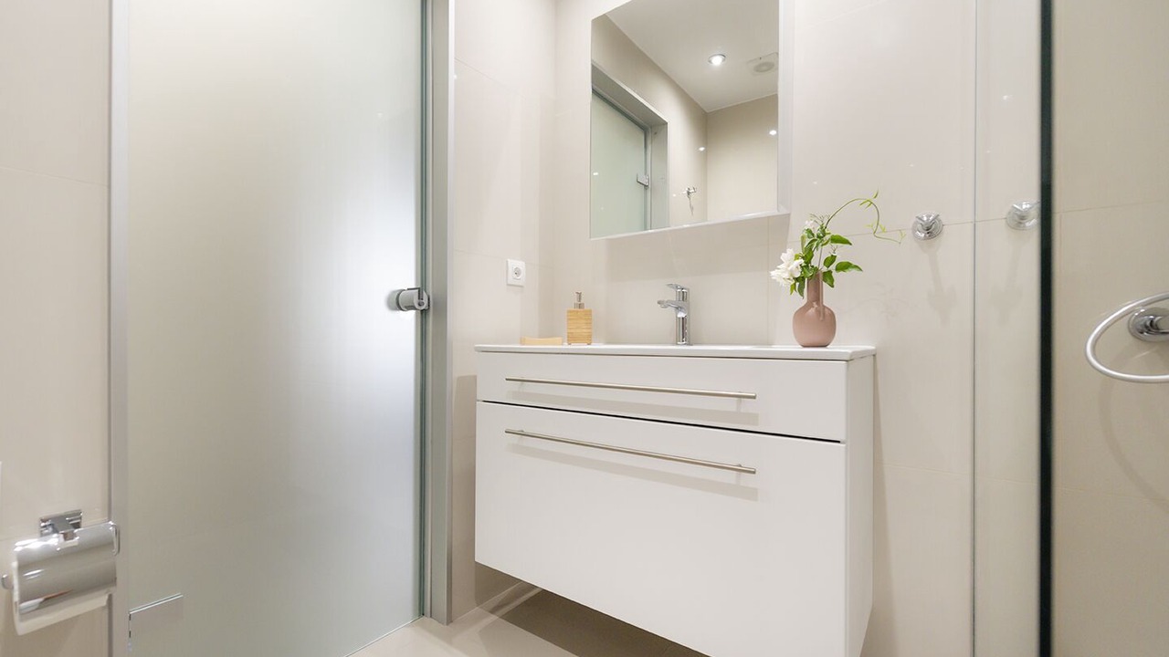 Photo of Bathroom in Lambi