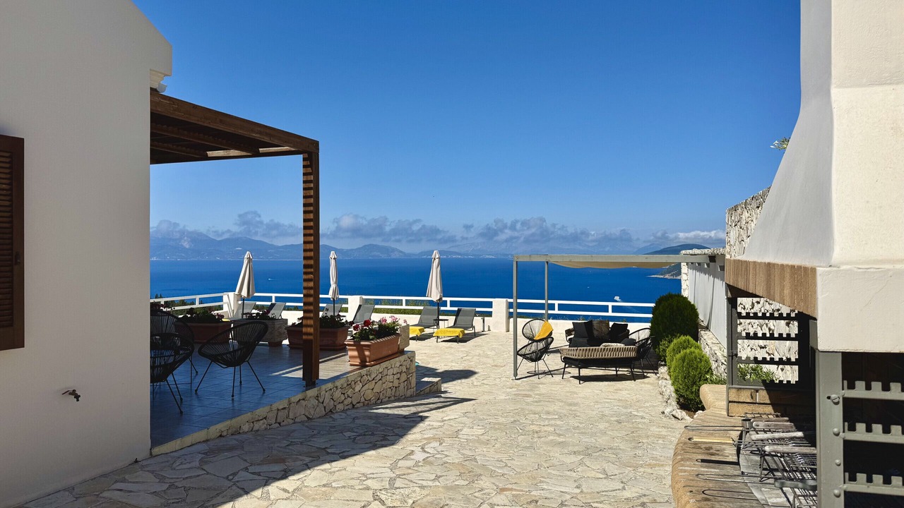Photo of Patio Balcony in Katsarata